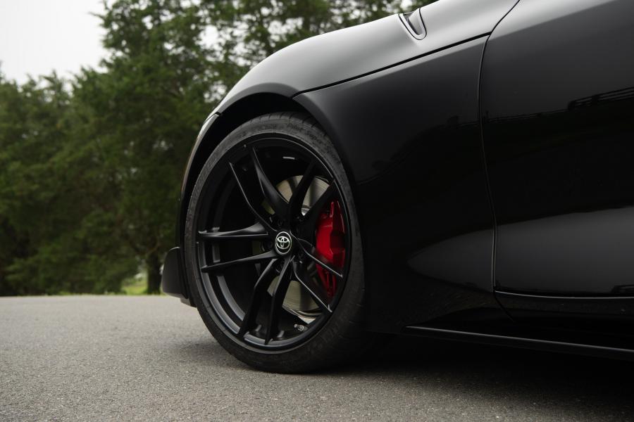 Детали экстерьера Toyota GR Supra Launch Edition (A90) 2019 года  (NA) (фото 13 из 37)
